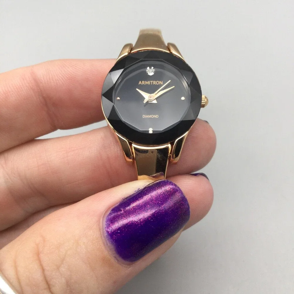 Armitron Diamond Womens Watch 23mm Black Dial Gold Tone New Battery 7.25